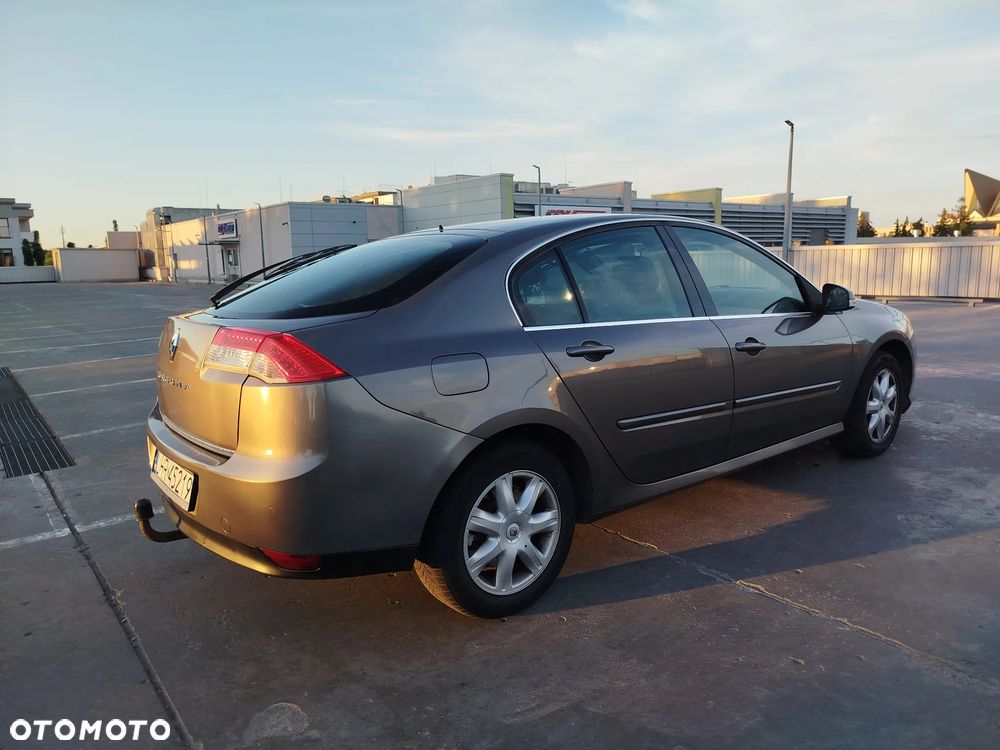 Renault Laguna 2.0 DCi Authentique - 10