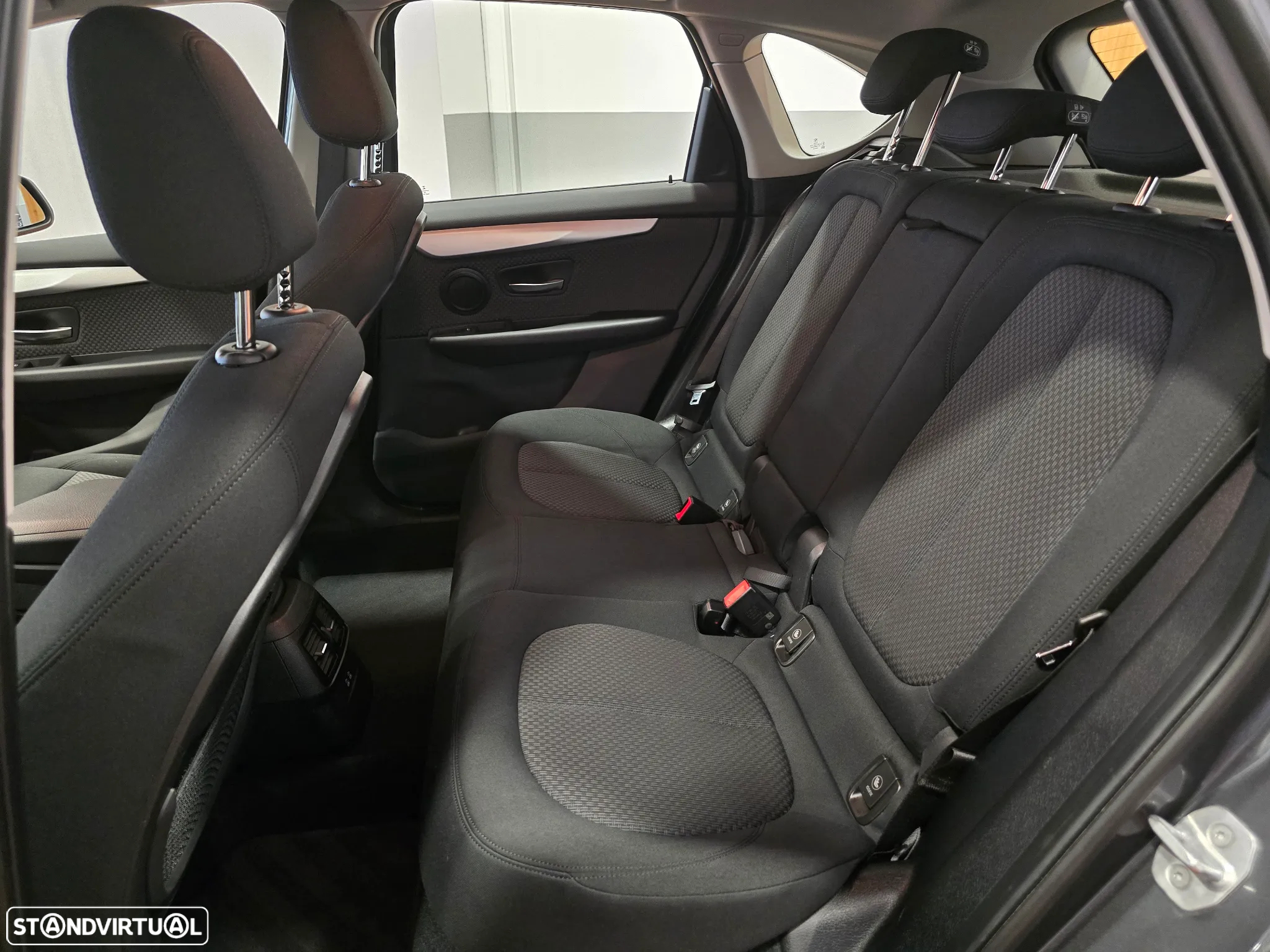 BMW 225xe Active Tourer Advantage - 39
