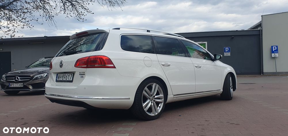 Volkswagen Passat 2.0 TDI BlueMotion Technology Highline - 14