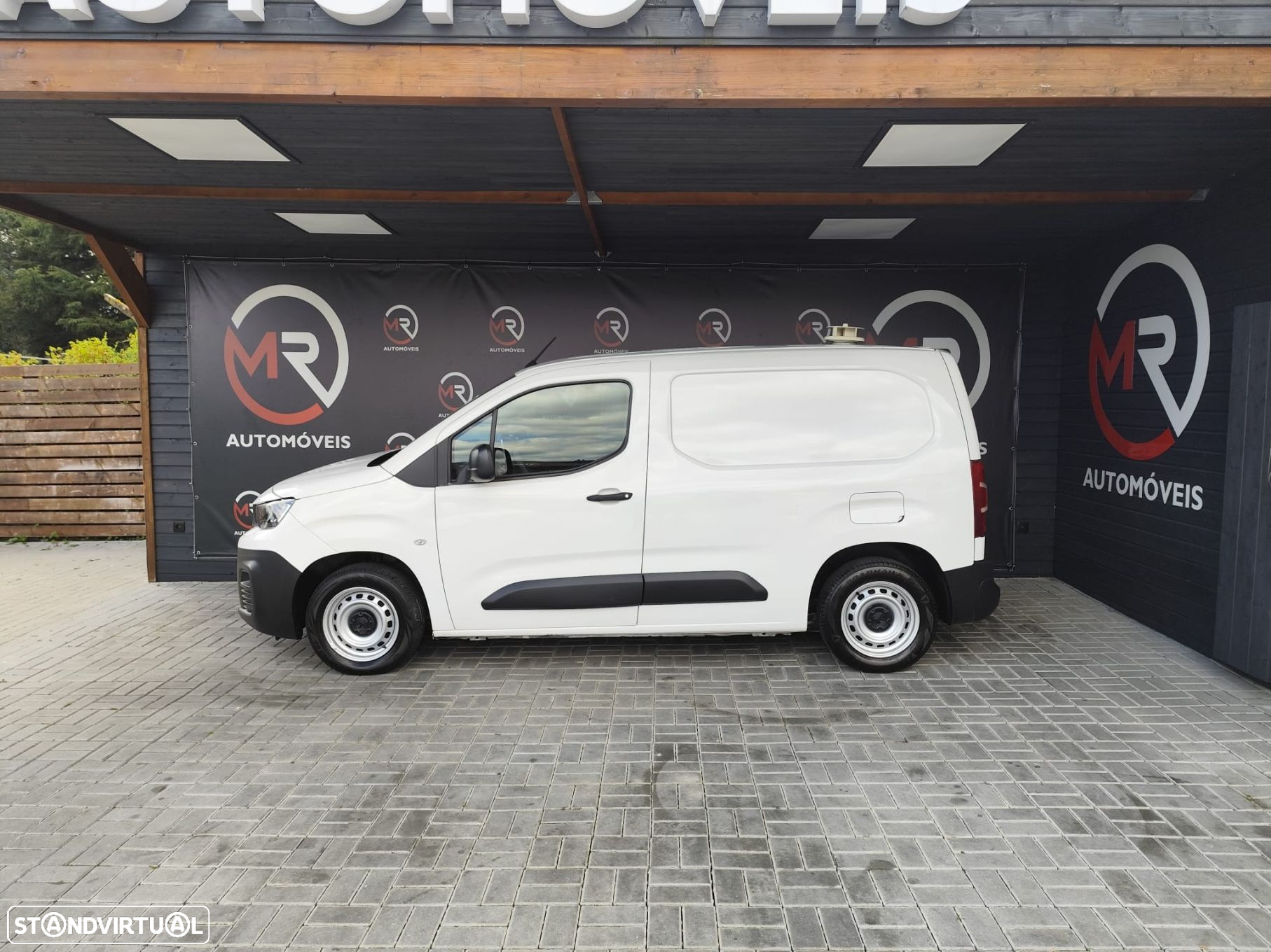 Peugeot Partner L1 1.5 BlueHDi Confort 102 Cv Isot. 3 Lug 5 Pts - 6