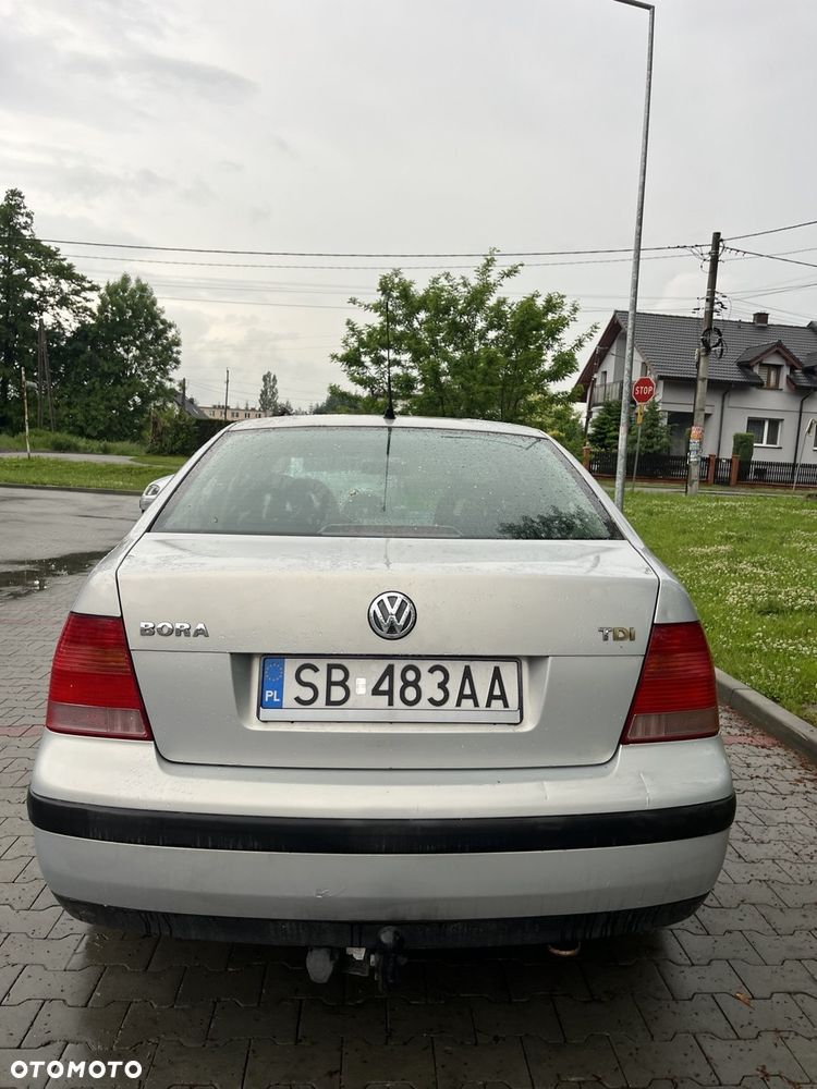 Volkswagen Golf - 4