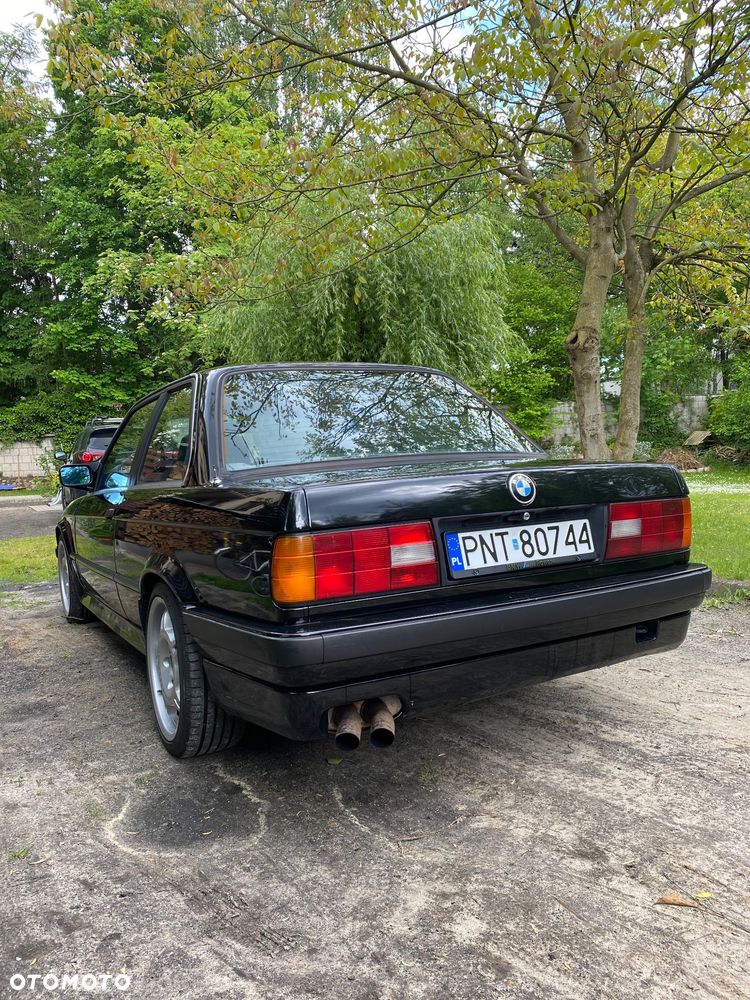 BMW Seria 3 - 22
