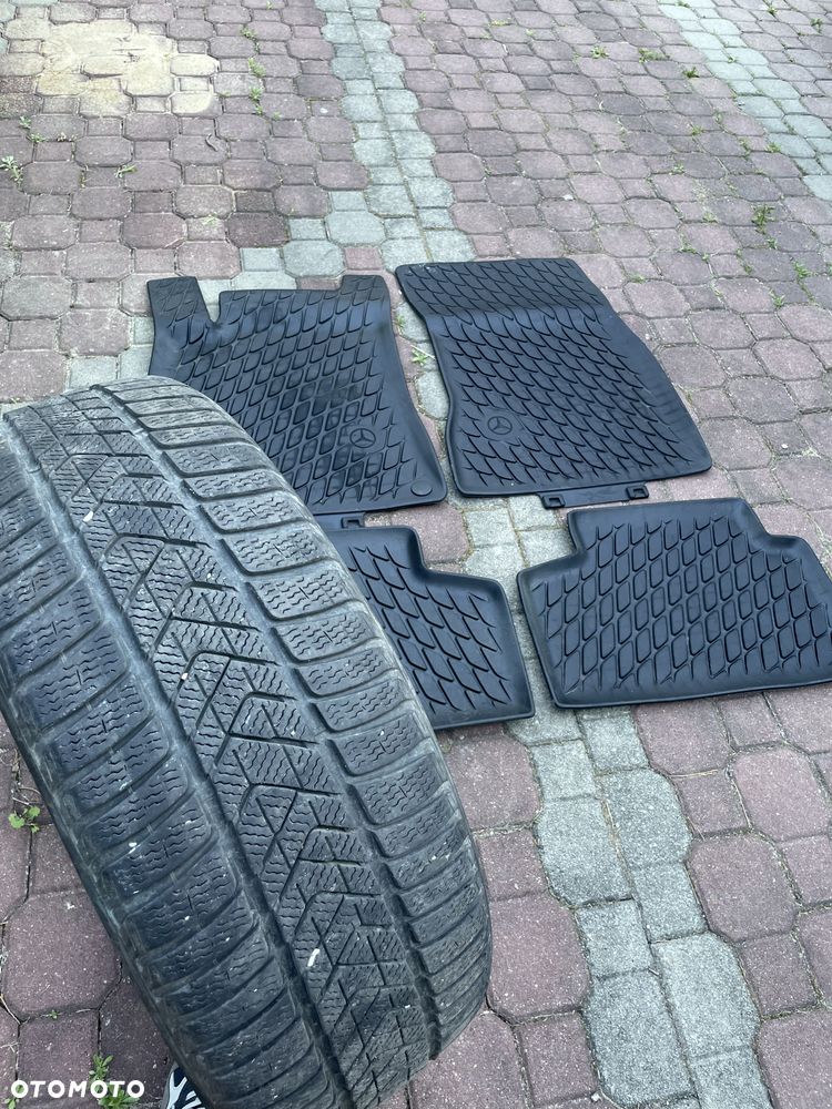 Mercedes-Benz GLB 200 d 4-Matic Progressive 8G-DCT - 27
