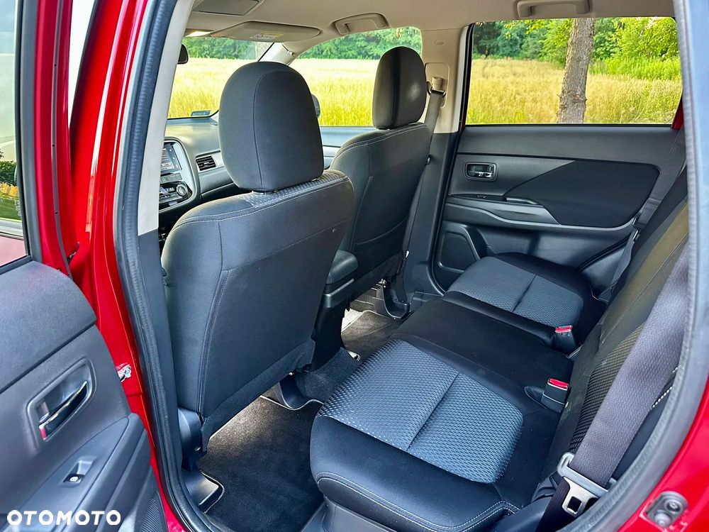 Mitsubishi Outlander 2.0 Intense + SDA 4WD CVT - 12