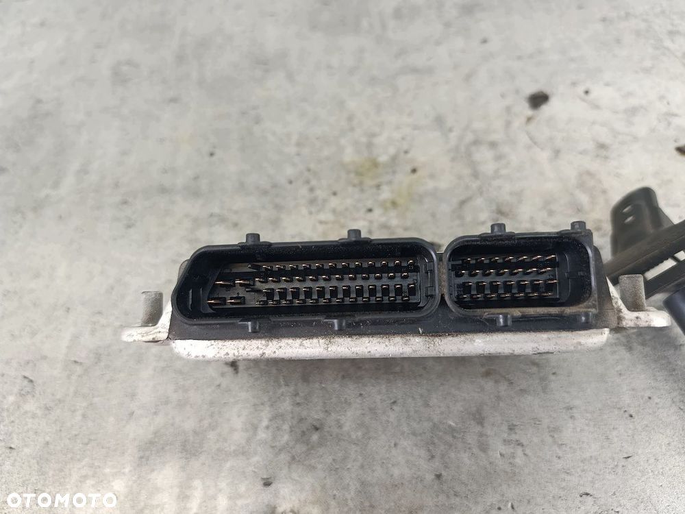 KOMPUTER, STEROWNIK VW GOLF V 036906032BE 0261201232  BOSCH 1.4 16V - 2