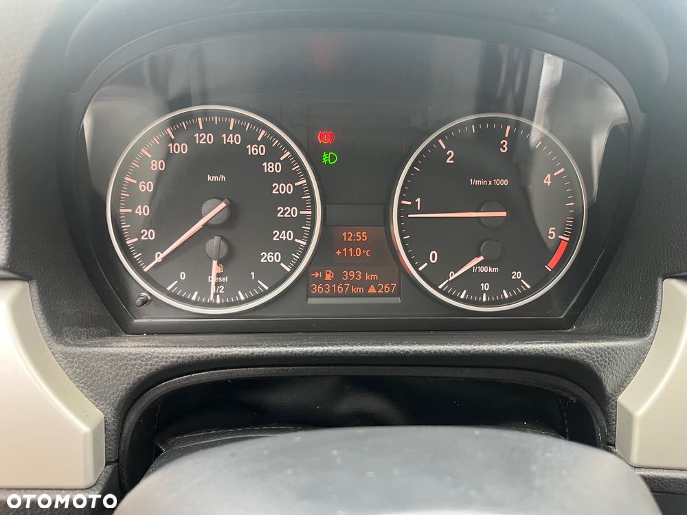 BMW Seria 3 318d - 9