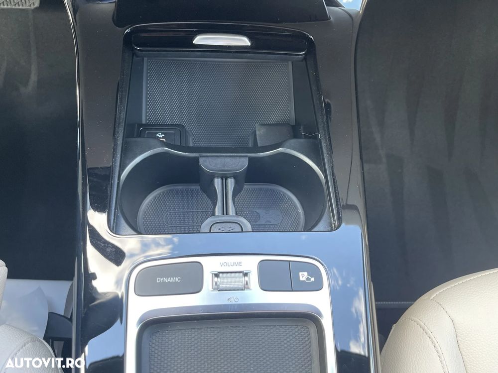 Mercedes-Benz A 180 7G-DCT - 14