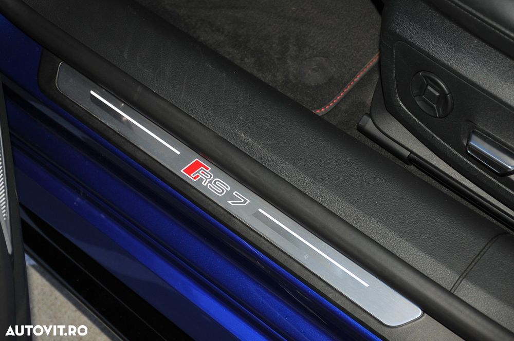 Audi RS7 4.0 TFSI quattro Tiptronic - 27