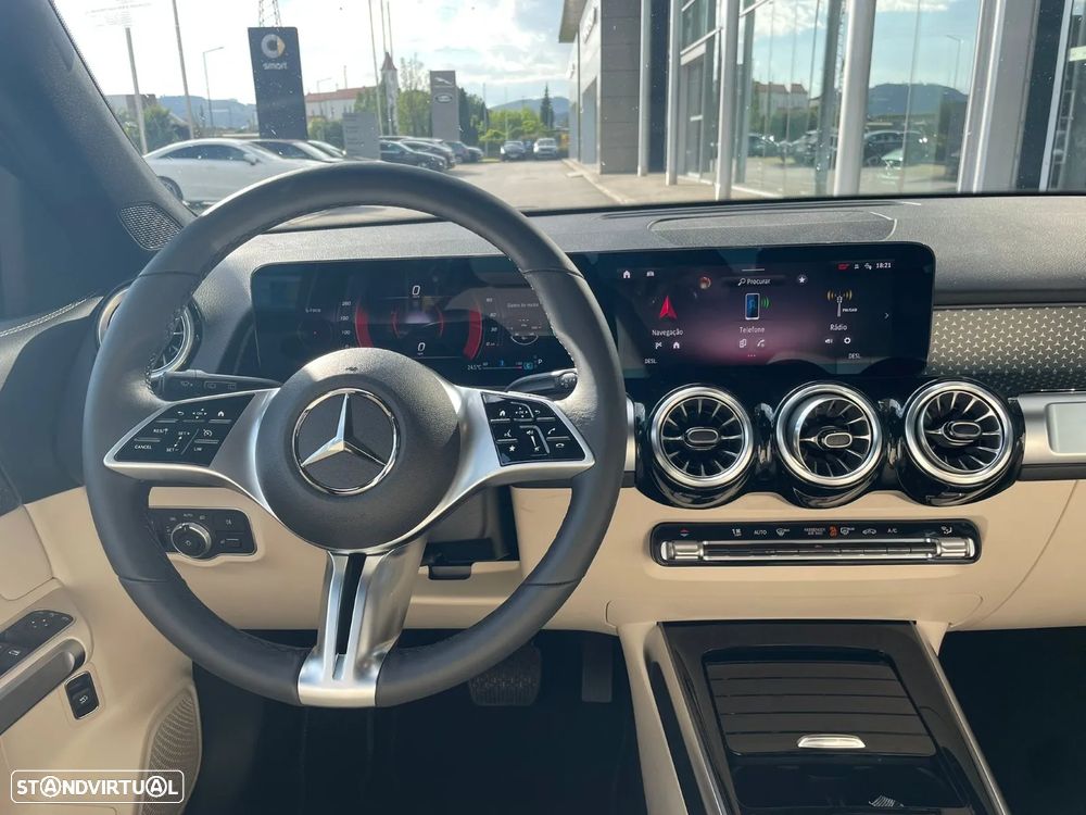 Mercedes-Benz GLB 180 d 8G-DCT Progressive Advanced - 3