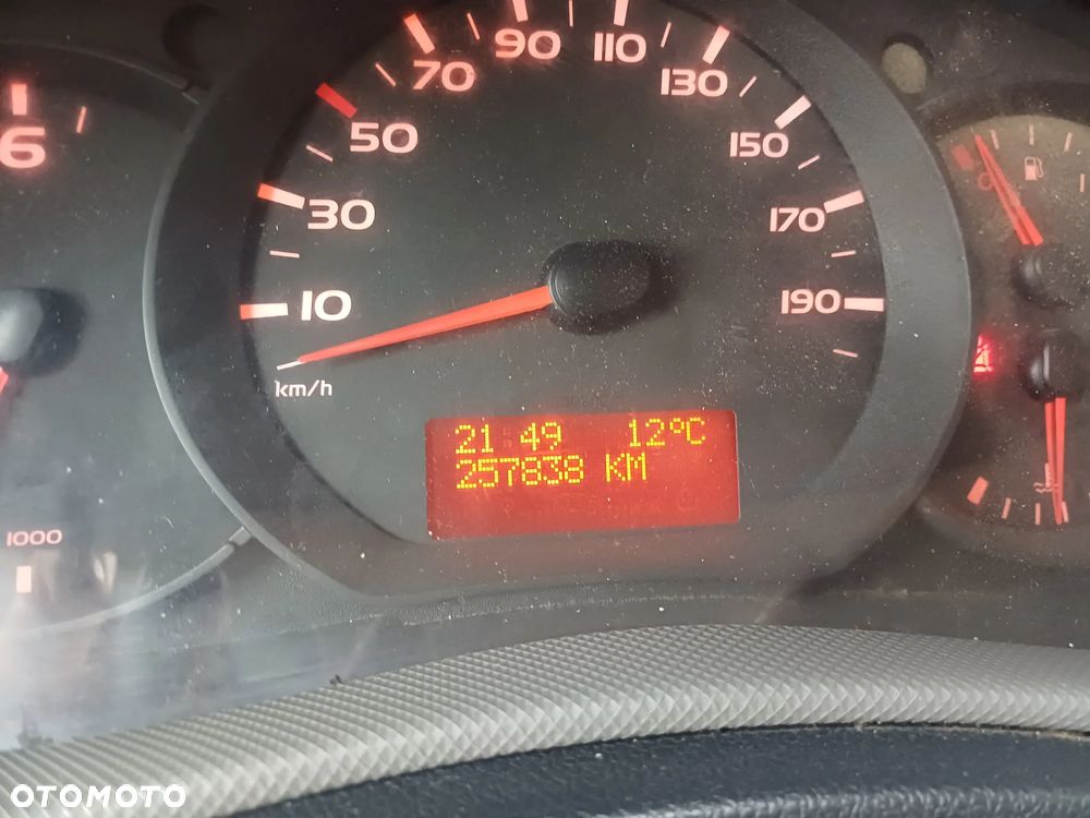 Renault Master - 13