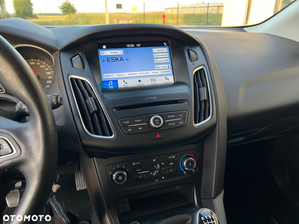 Ford Focus 1.0 EcoBoost SYNC Edition ASS - 19