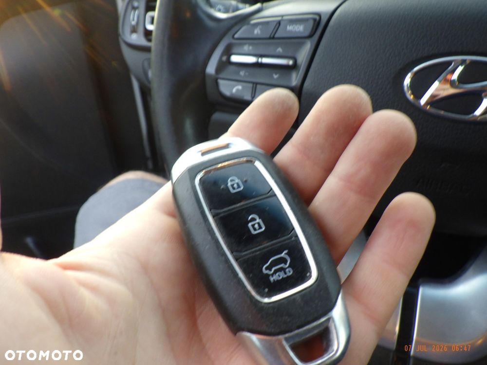 Hyundai i30 1.6 D Premium - 8