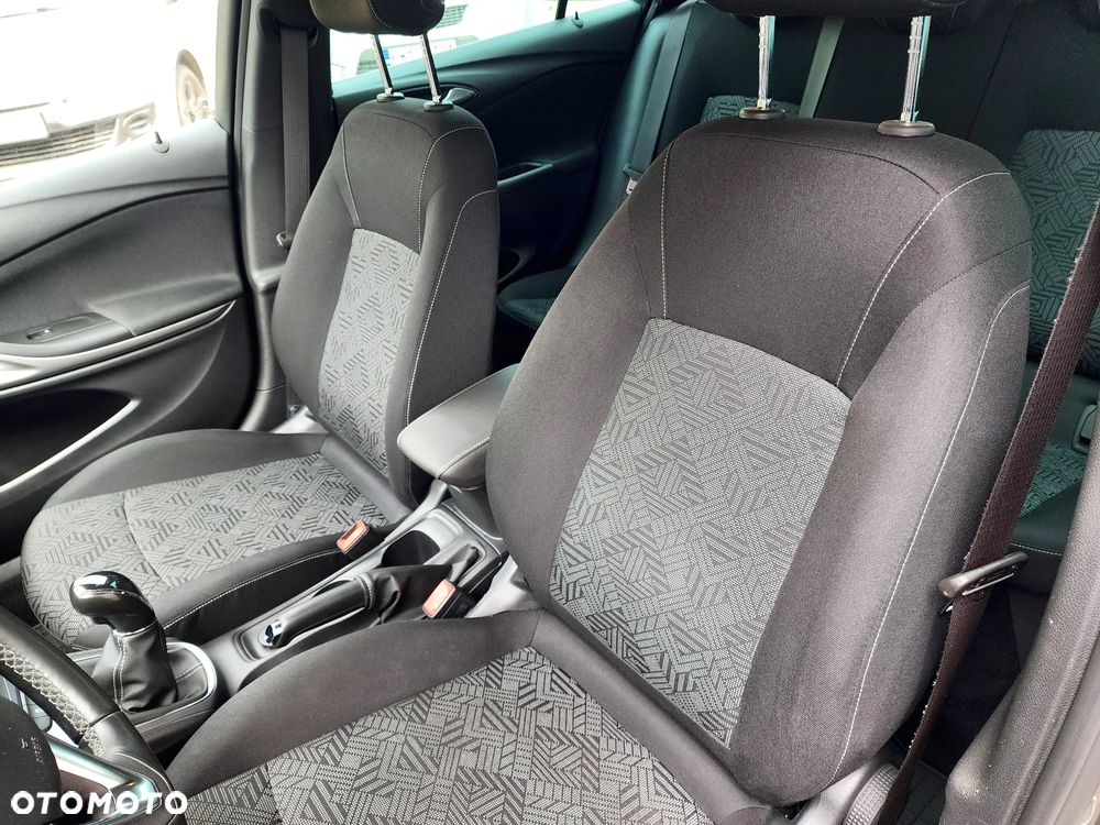 Opel Astra 1.4 Turbo Start/Stop Edition - 21