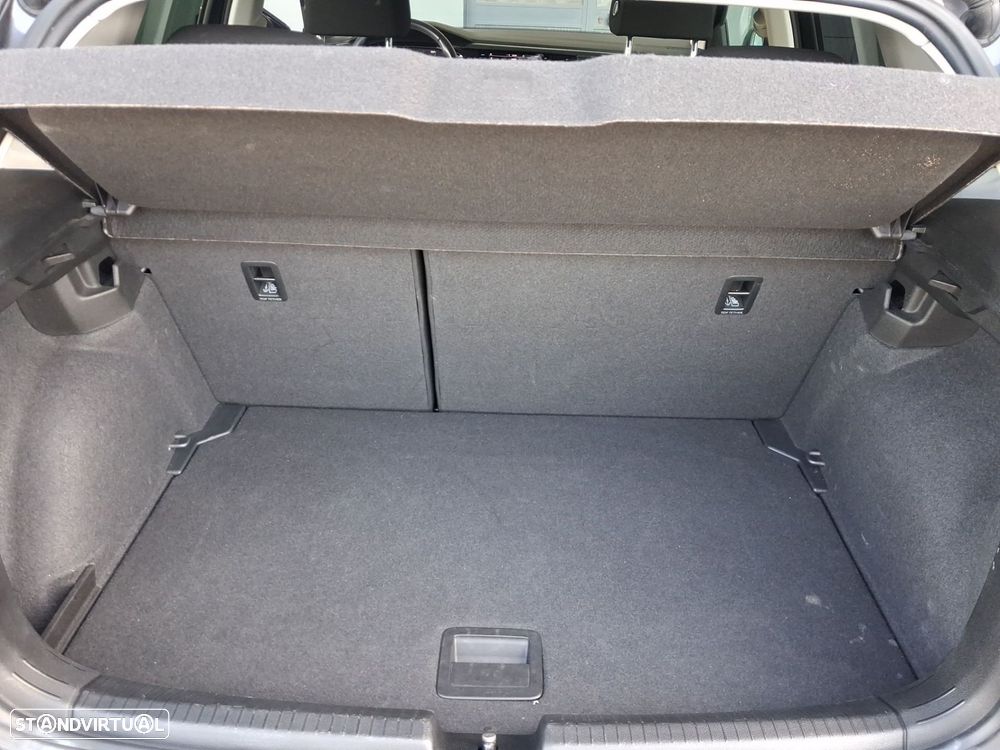 VW Polo 1.0 TSI Urban DSG - 17