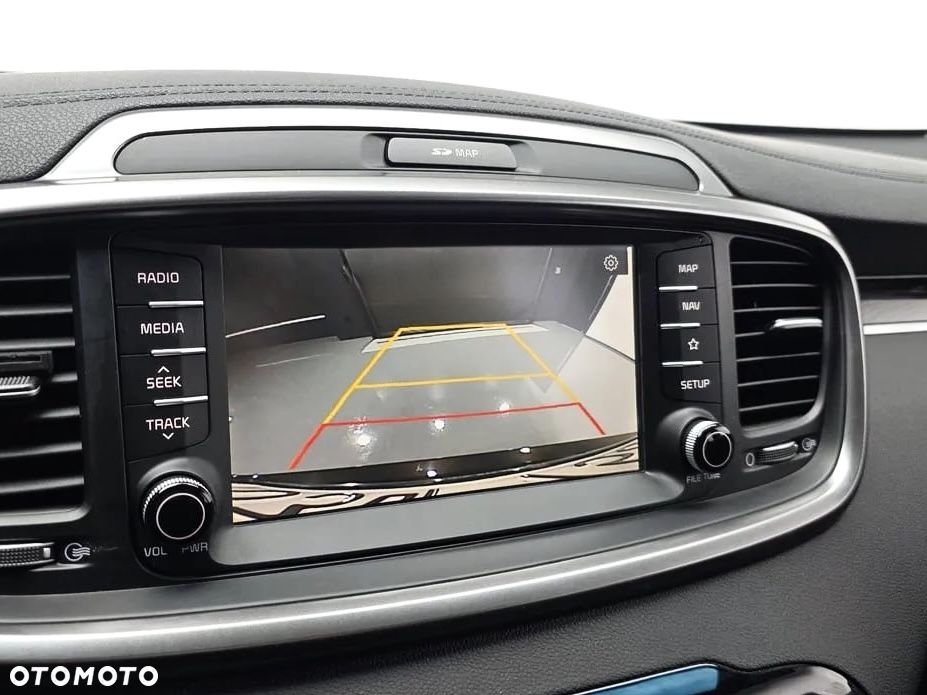 Kia Sorento - 15
