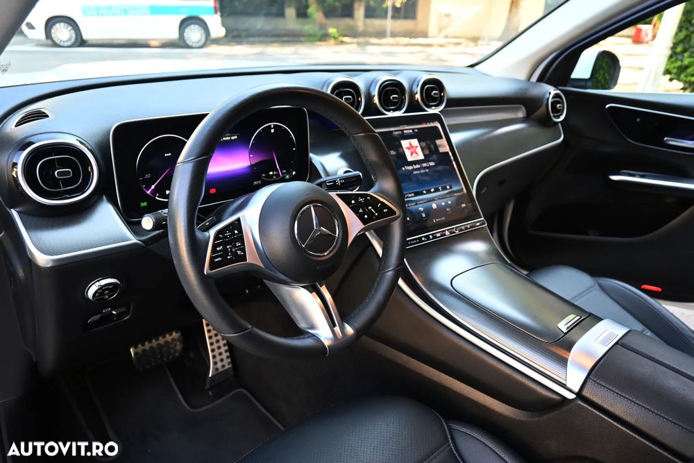 Mercedes-Benz GLC 300 e 4MATIC PHEV - 30