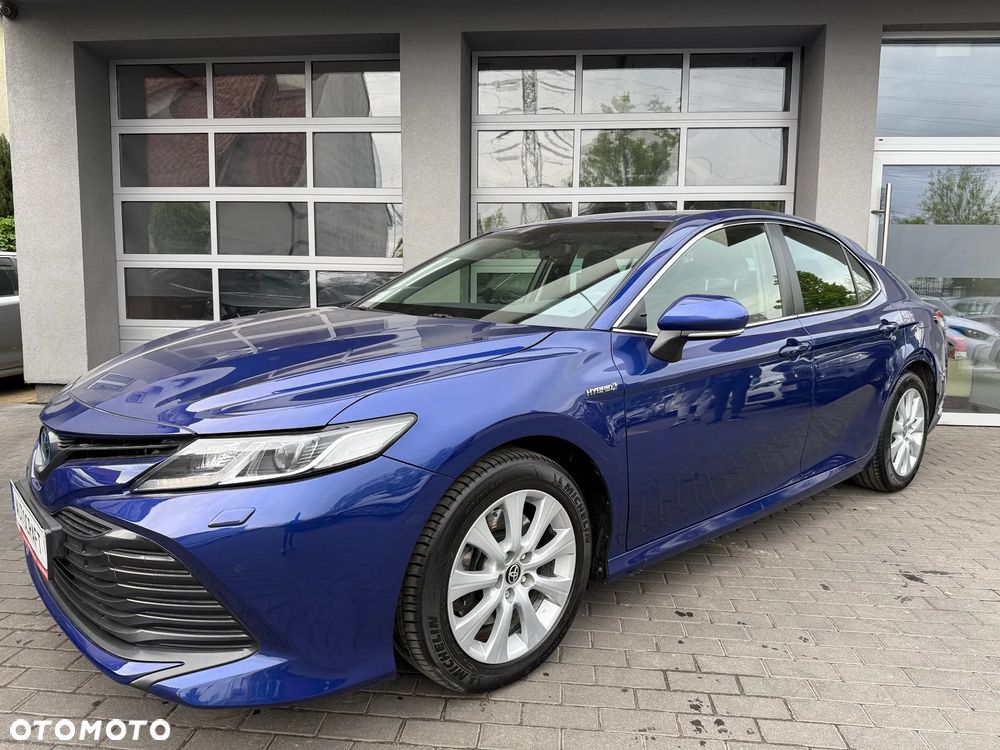 Toyota Camry 2.5 Hybrid Comfort CVT - 28