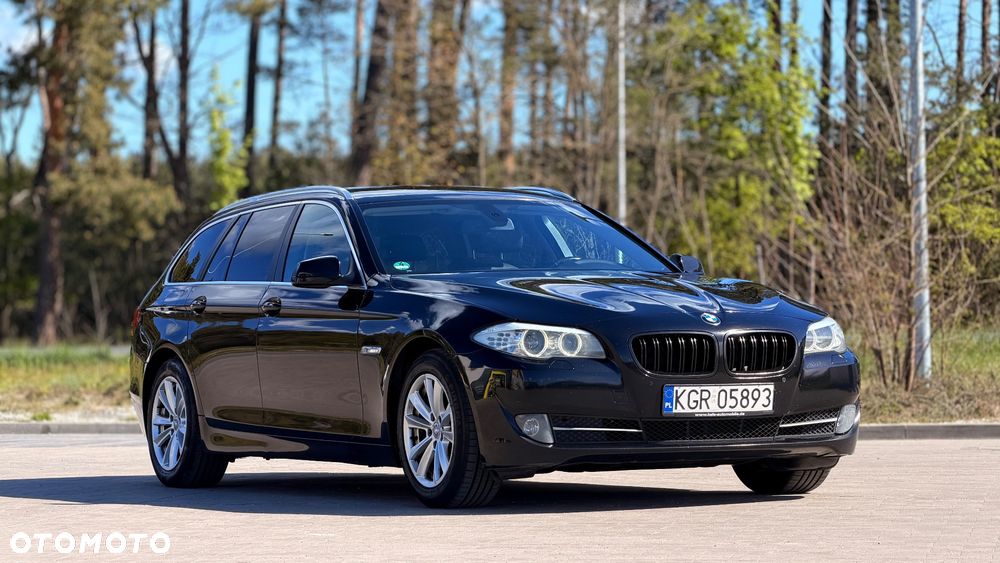 BMW Seria 5 520d Luxury Line - 13