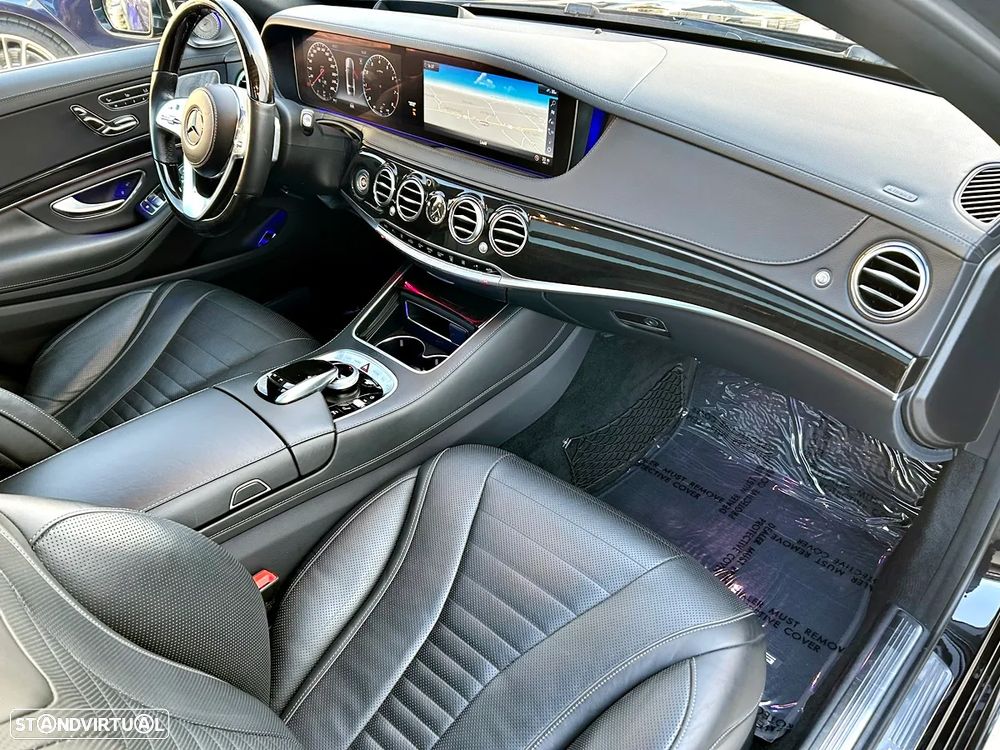 Mercedes-Benz S 560 4Matic 9G-TRONIC - 30