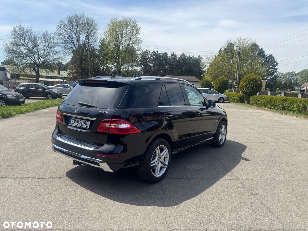Mercedes-Benz ML 350 BlueTEC 4MATIC 7G-TRONIC - 4