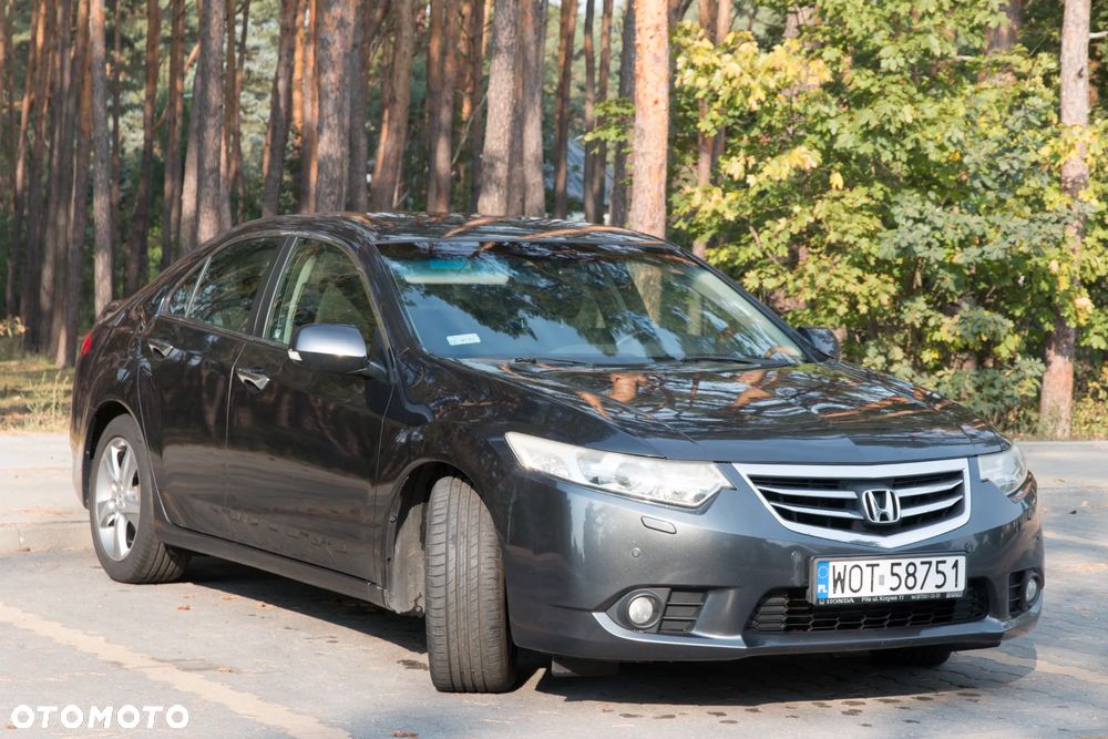 Honda Accord 2.0 Lifestyle - 11