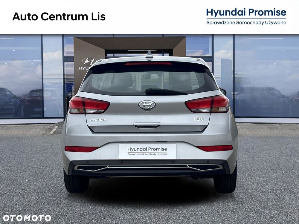 Hyundai i30 1.5 T-GDI 48V Modern - 4