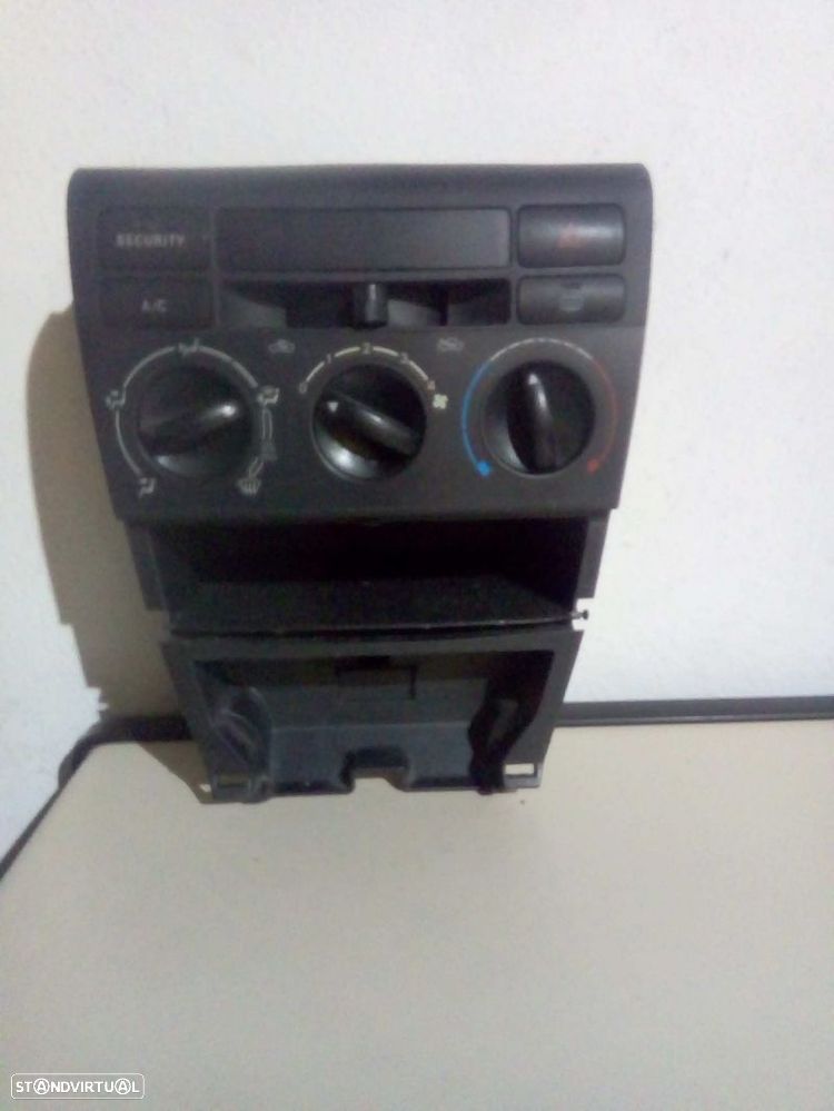 Comando Da Sofagem  Toyota Corolla Três Volumes (_E12_) - 1