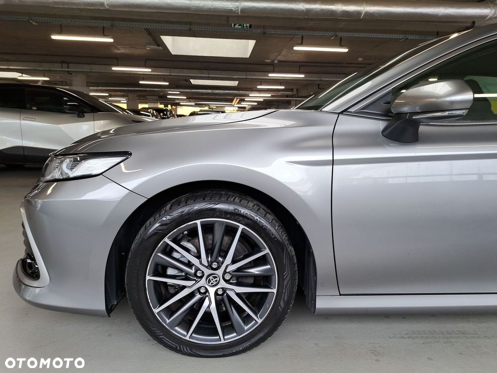 Toyota Camry 2.5 Hybrid Prestige CVT - 39