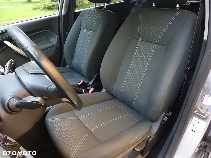 Ford Fiesta 1.25 Titanium X - 17
