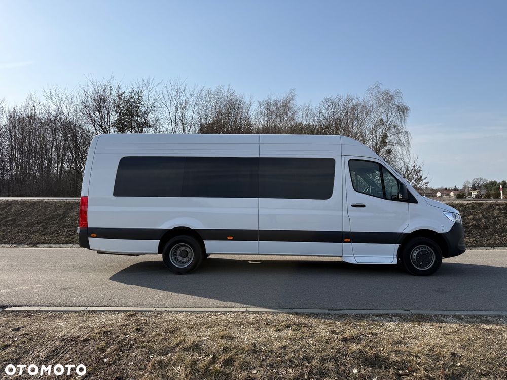 Mercedes-Benz Sprinter 517 - 5