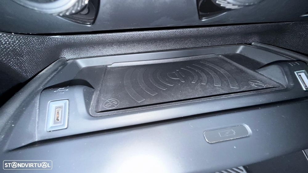 Citroën C4 PureTech 130 Stop&Start SHINE - 14