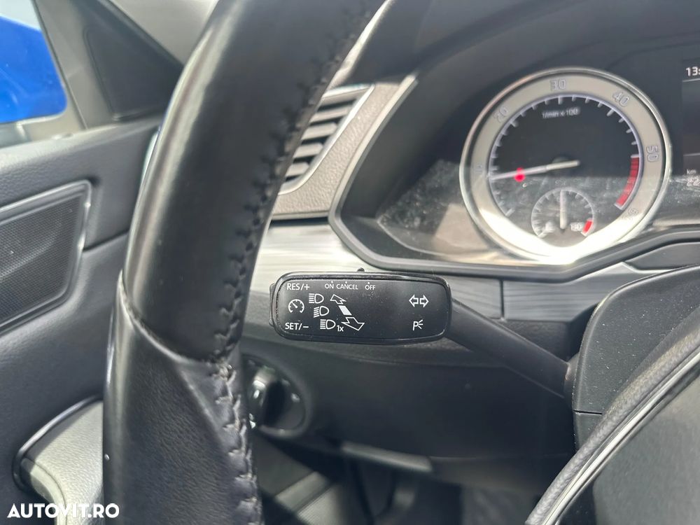 Skoda Superb 2.0 TDI DSG Ambition - 21