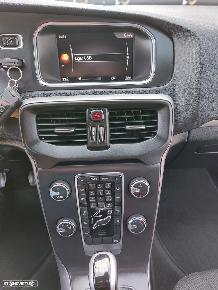 Volvo V40 2.0 D2 Kinetic Eco - 24