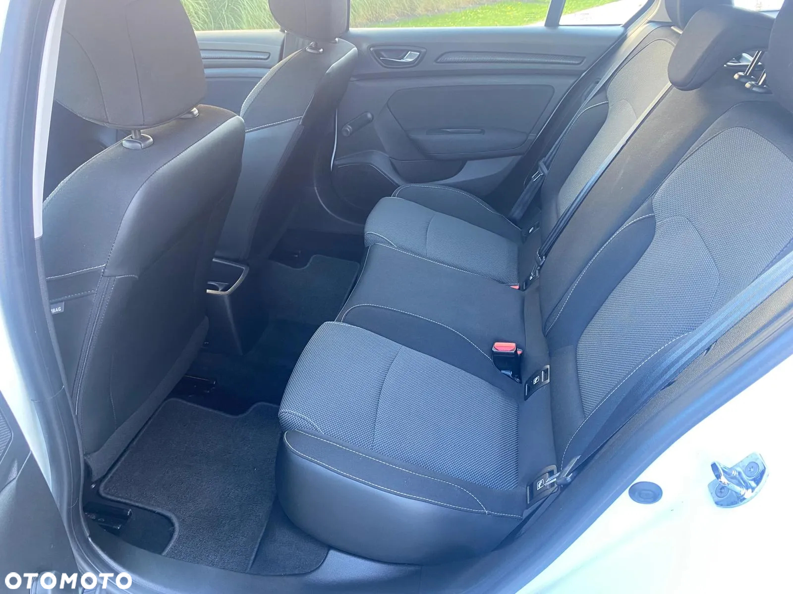 Renault Megane ENERGY TCe 115 LIMITED - 24