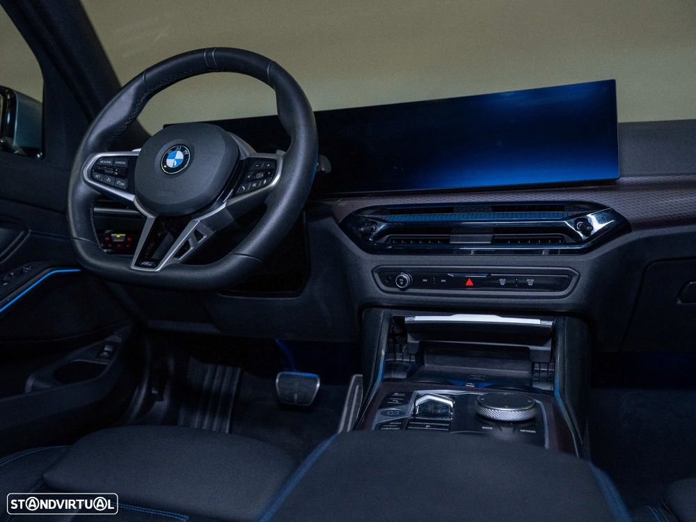 BMW 320 d Touring Pack Desportivo M Auto - 6
