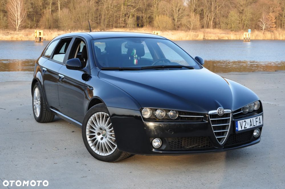 Alfa Romeo 159 Sportwagon 2.4JTDM Q4 Distinctive - 8