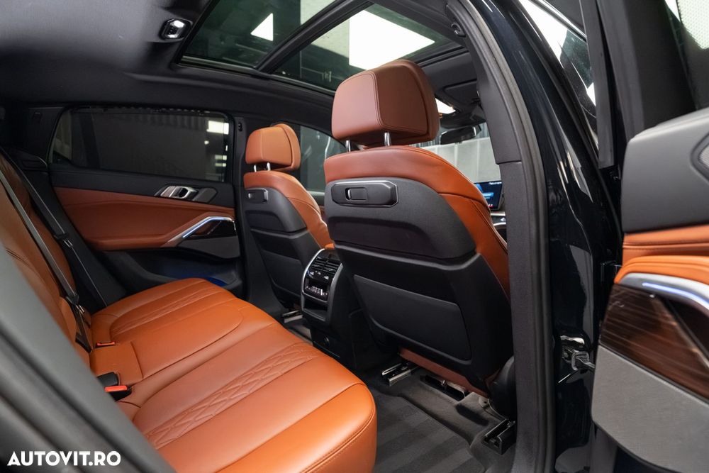 BMW X6 - 36
