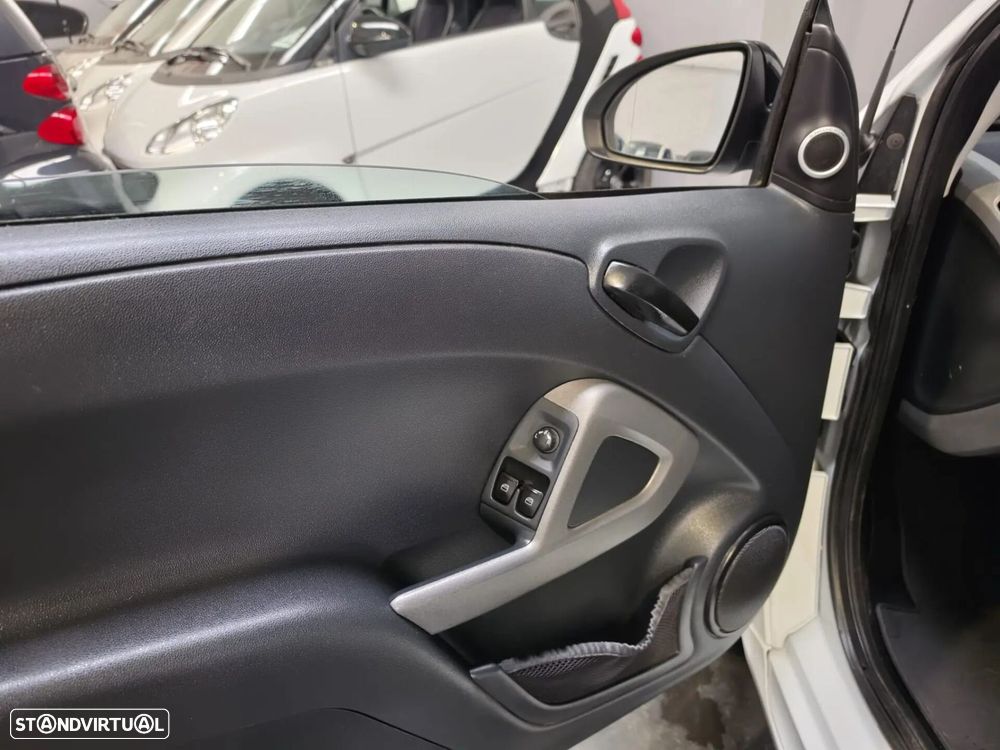 Smart Fortwo Cabrio 1.0 mhd Pulse 71 Softouch - 17