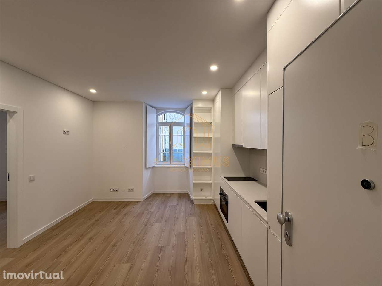 Apartamento T1K no centro da cidade - Grande imagem: 3/17