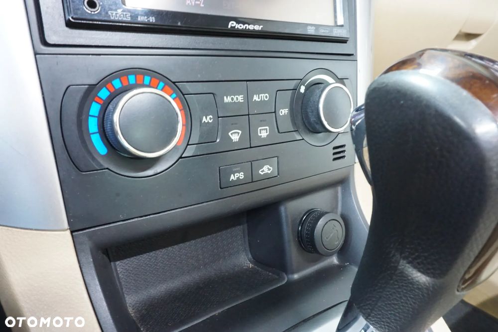 Chevrolet Captiva 2.0 4WD 7 Sitzer Automatik LT - 24