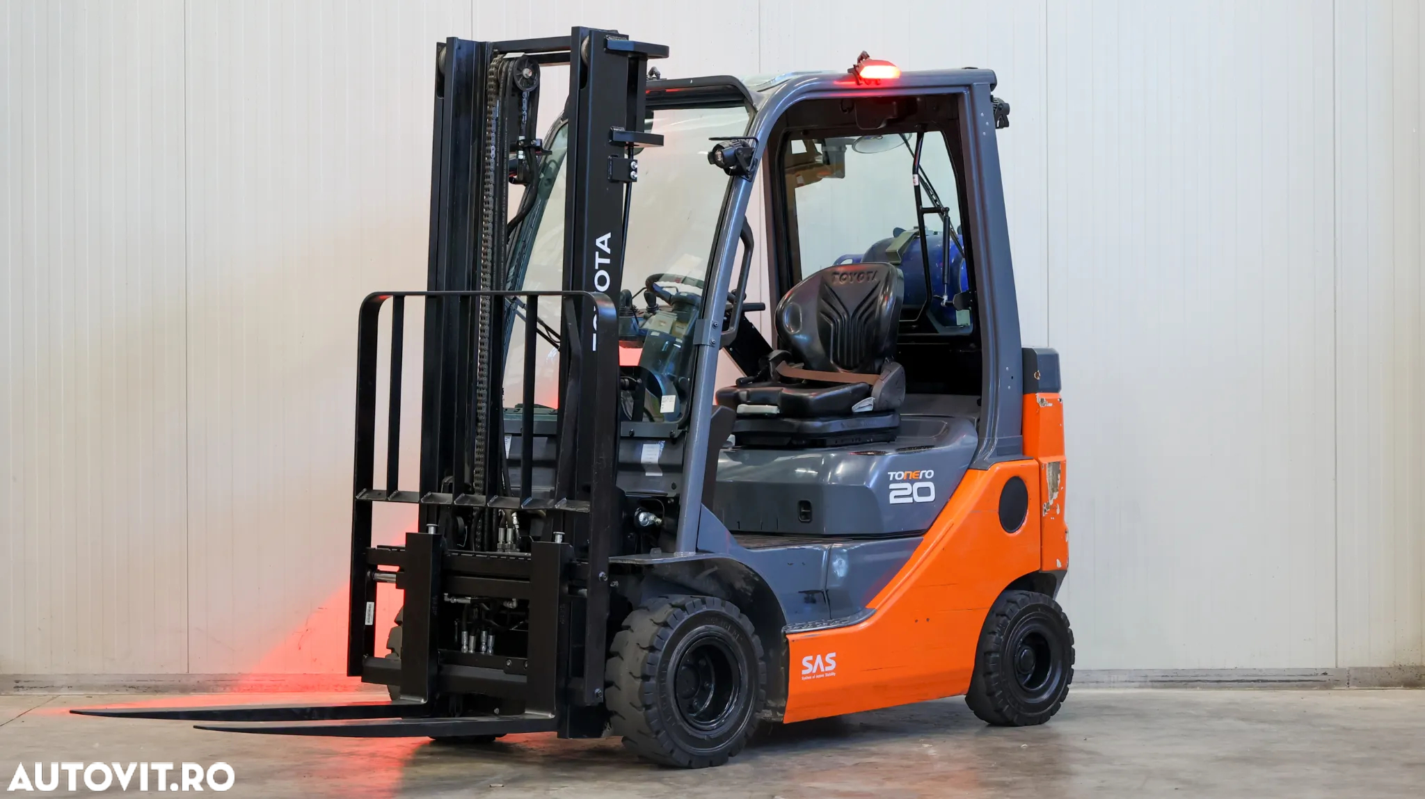 Toyota 02-8FGKF20 - 2