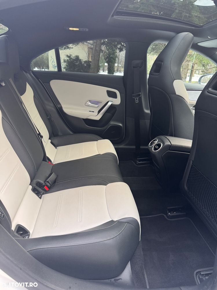 Mercedes-Benz CLA 250 - 17