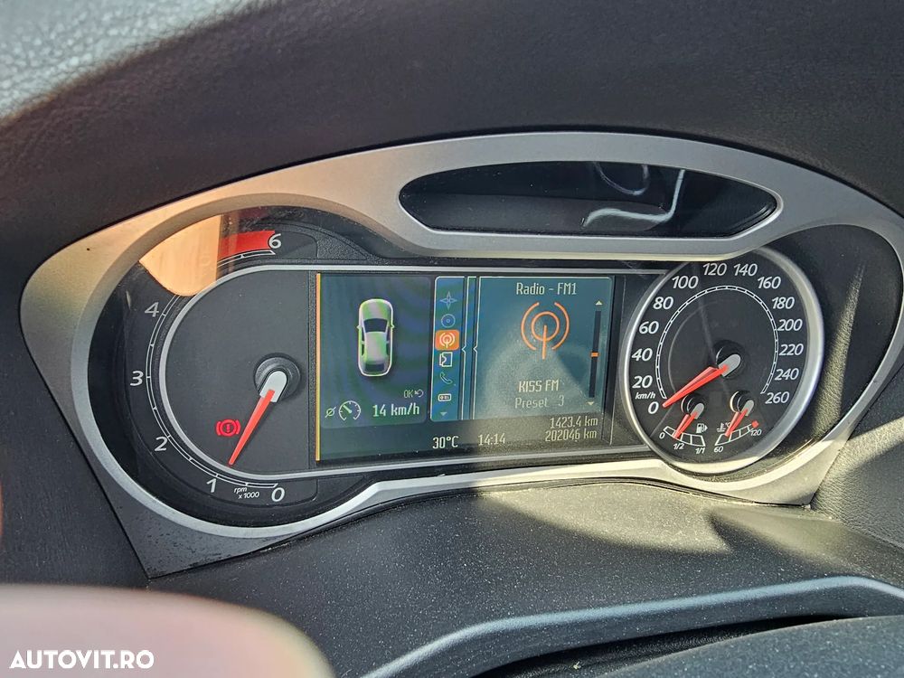 FORD Mondeo 2010 — imagine 9