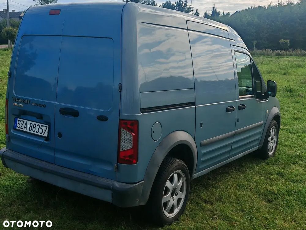 Ford Transit Connect - 8