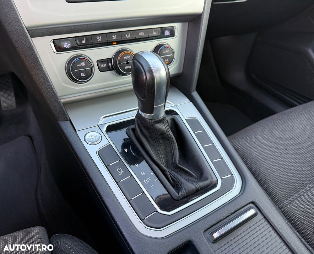 Volkswagen Passat 1.6 TDI (BlueMotion Technology) DSG Comfortline - 9