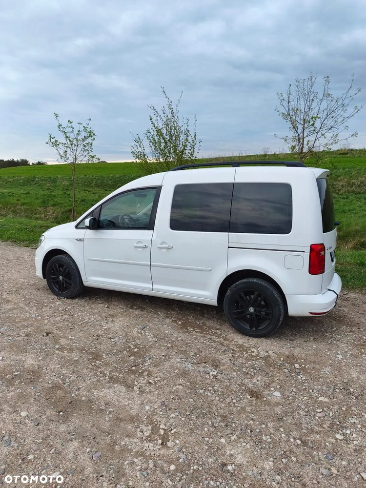 Volkswagen Caddy 2.0 TDI Comfortline - 14