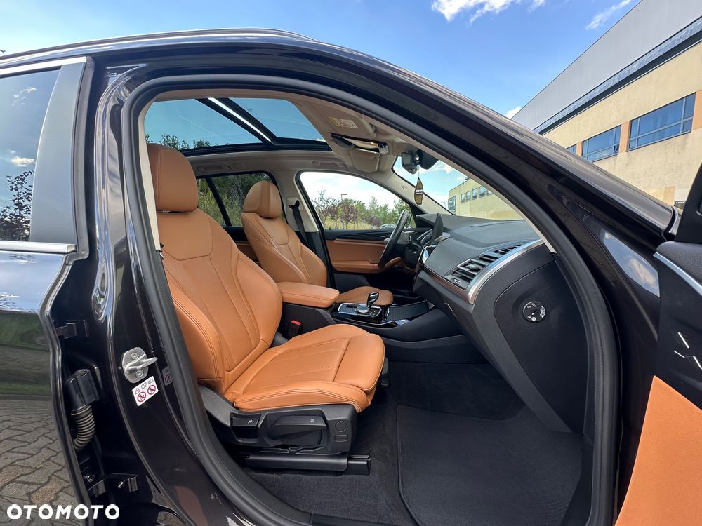 BMW X3 xDrive30i - 19
