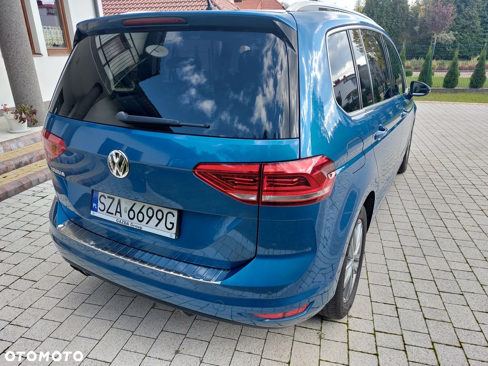 Volkswagen Touran ver-1-4-tsi-bmt-highline-dsg - 12