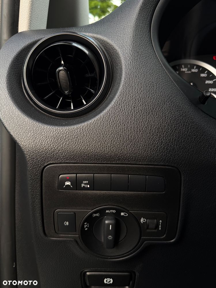 Mercedes-Benz Vito Tourer Extralang EDITION - 23