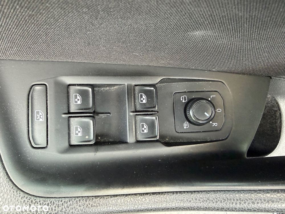 Volkswagen Passat 1.8 TSI BMT Comfortline DSG - 36